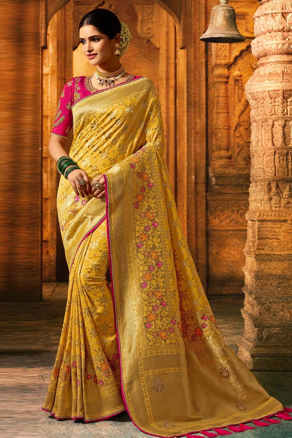 Buy Red Georgette Banarasi Sari Online in USA with Green Zari Border – Pure  Elegance