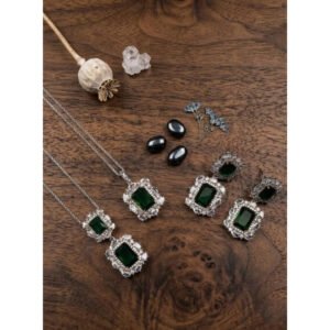 Stylish Women's Brass Silver Plated Pendant Set