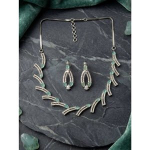 Beautiful Women's Brass Silver Plated Necklace set
