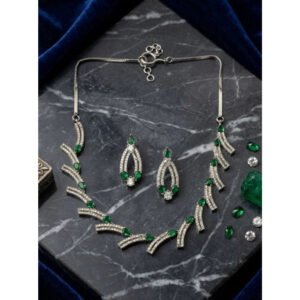 Beautiful Women's Brass Silver Plated Necklace set