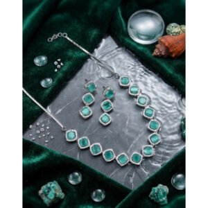 Stylish Women's Brass Silver Plated Necklace set