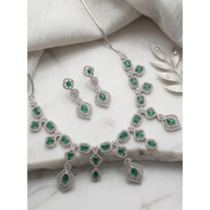 Sensational Women's Brass Silver Plated Necklace set